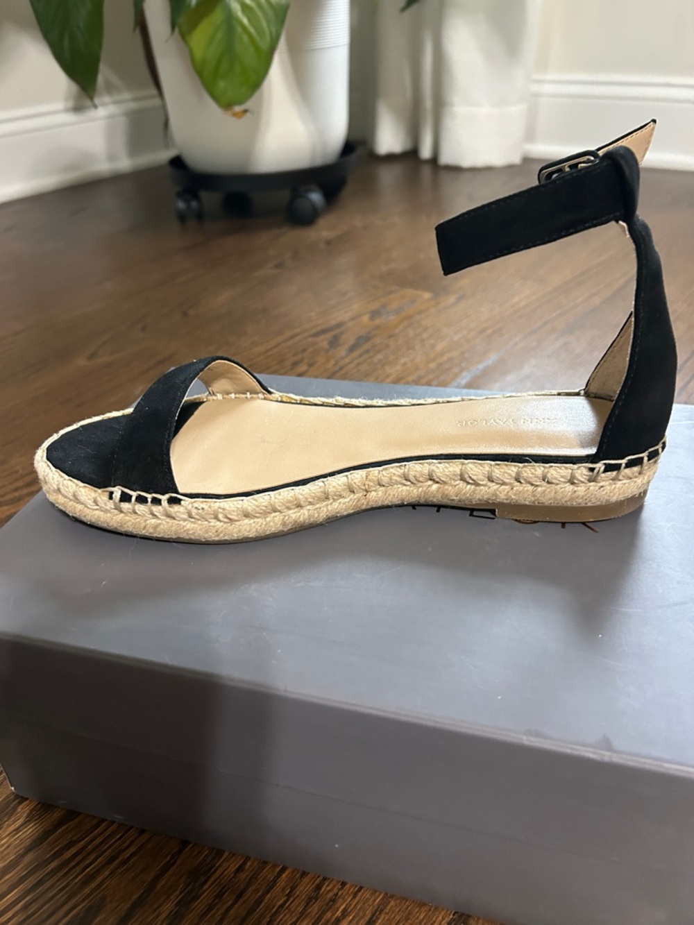 NEW IN BOX Ann Taylor Black Espadrille Ankle-Strap Sandals